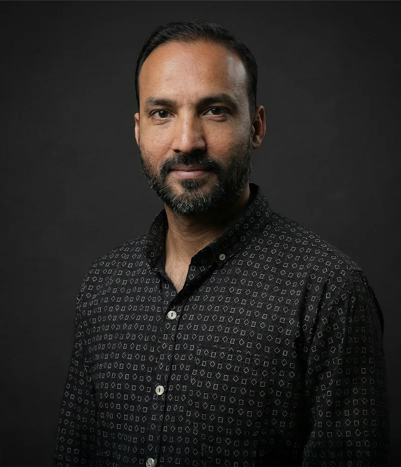 Naveed Akhtar